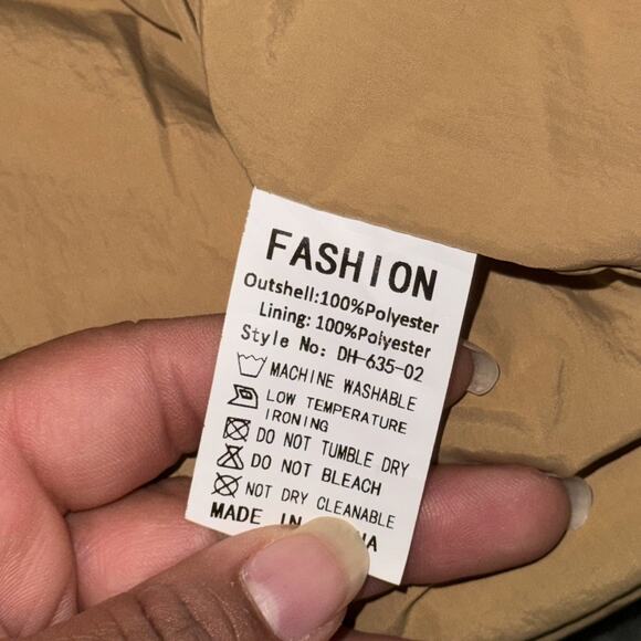 Fashion Puffer Vest Jacket Womens XL Brown Sleeveless Cropped Full Zip Outerwear - Picture 7 of 7